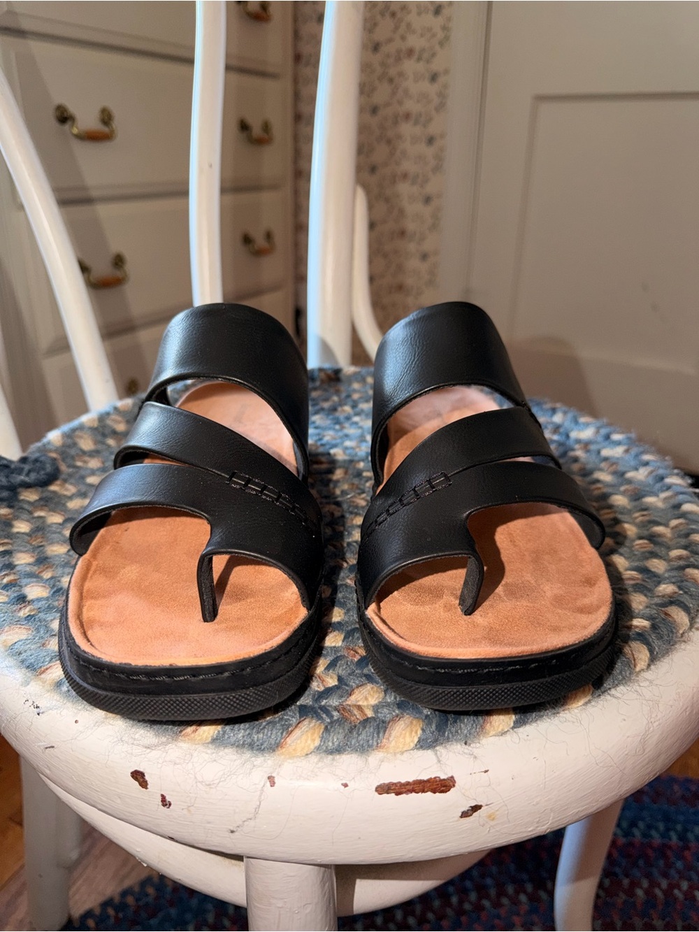 BareTraps Black Leather Multi-Strap Slide Sandals - Picture 3 of 6